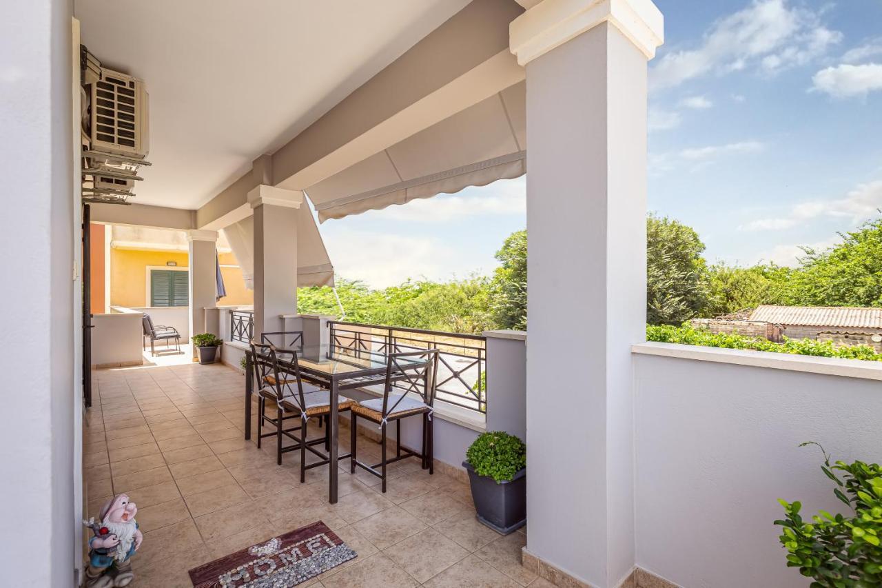 Ferienwohnung Sulposto House - Free Parking Near Corfu Town Alepou Exterior foto